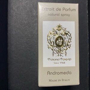 Andromeda Extrait de Parfum - Gold